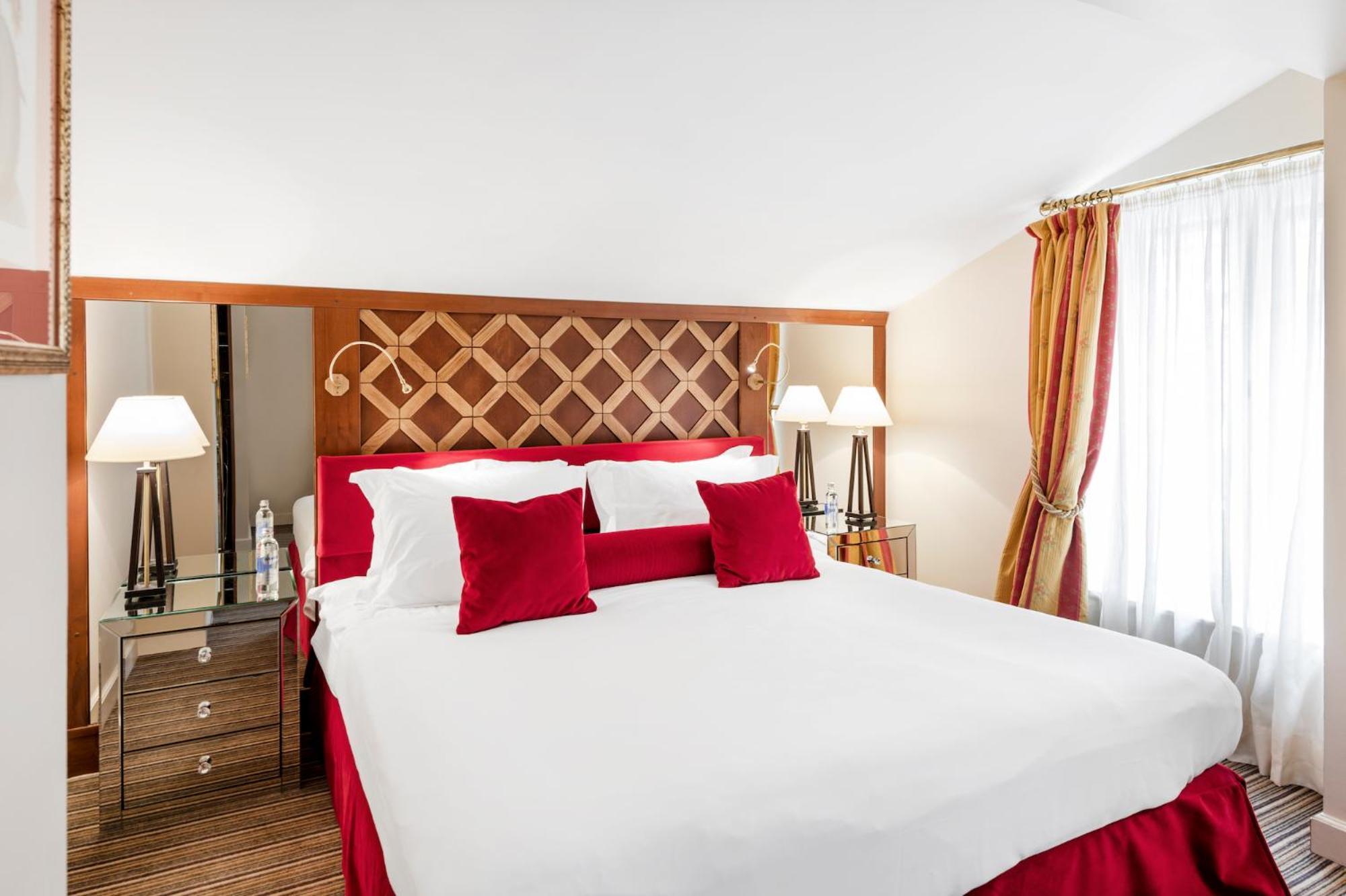 Stikliai Hotel - Relais & Chateaux Vilnius Exterior photo A bedroom at the hotel