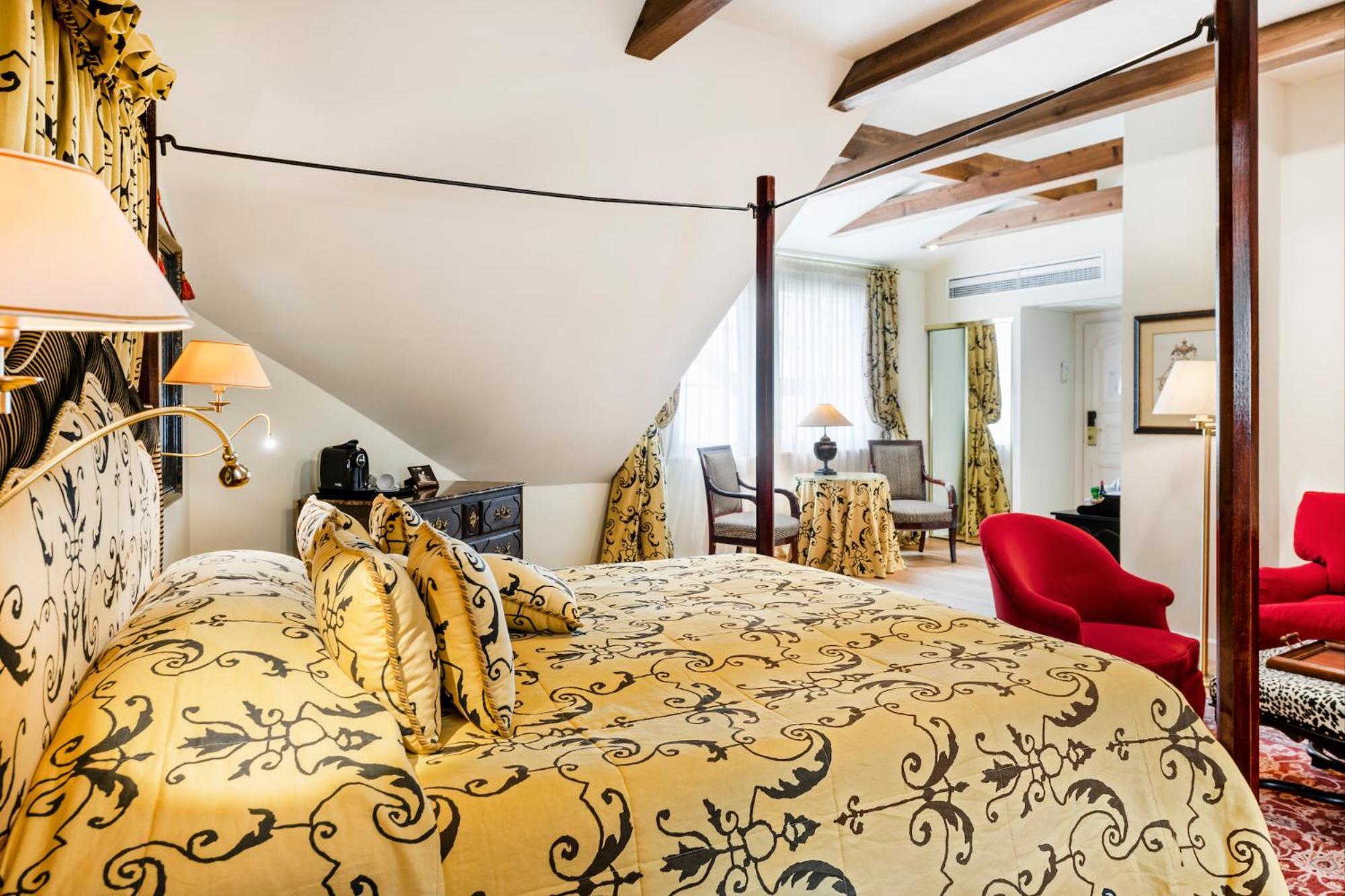 Stikliai Hotel - Relais & Chateaux Vilnius Room photo Suite